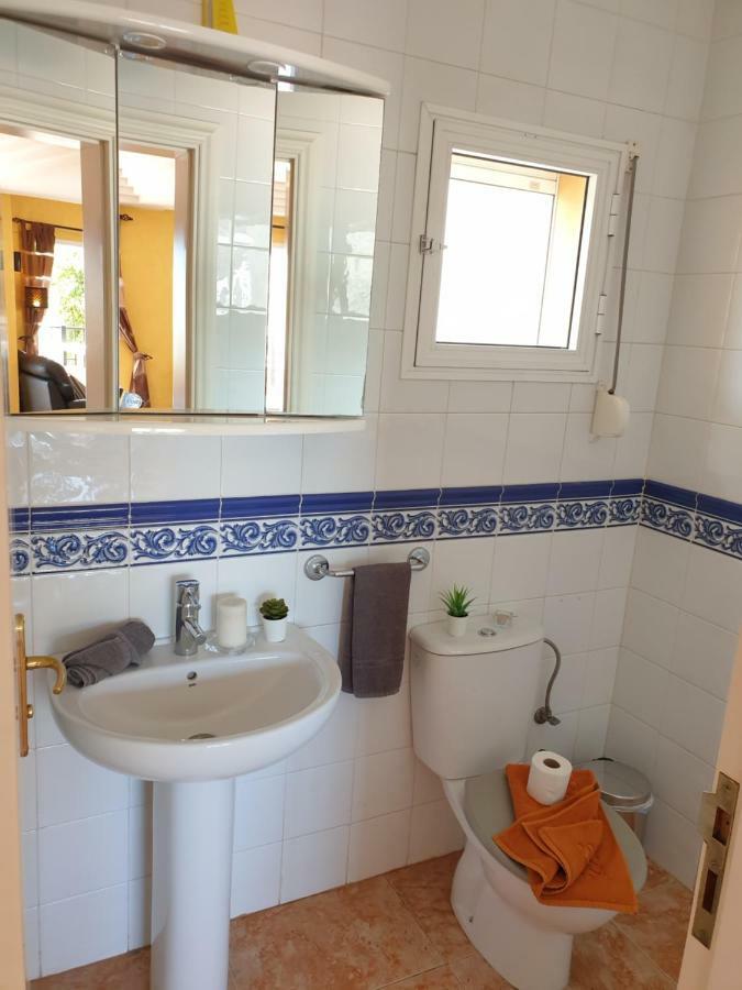 Villa Roque Del Conde With Private Pool, Terrace With Fantastic Sea Views, Wifi, Garden, Garage Adeje Dış mekan fotoğraf