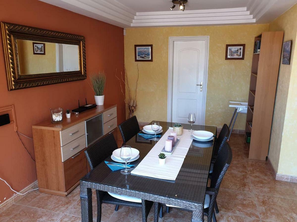 Villa Roque Del Conde With Private Pool, Terrace With Fantastic Sea Views, Wifi, Garden, Garage Adeje Dış mekan fotoğraf