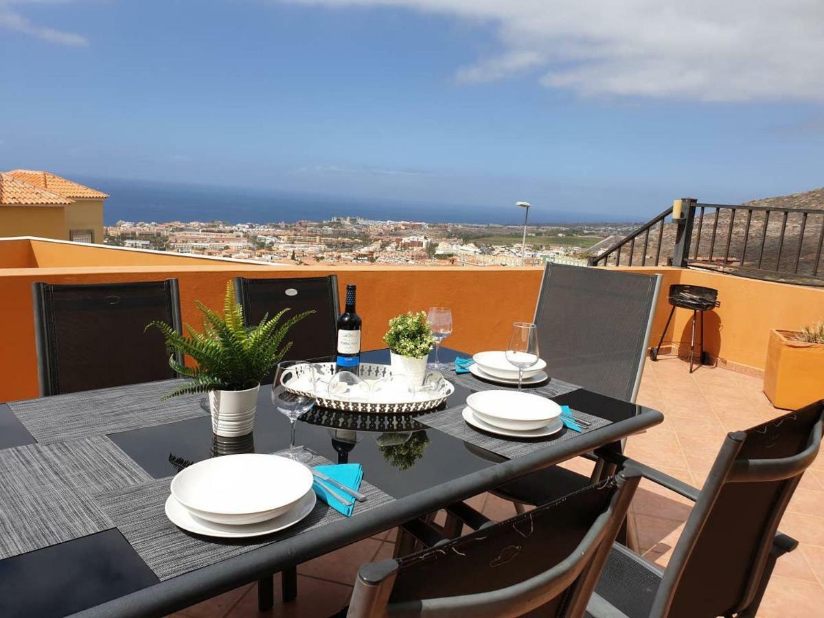Villa Roque Del Conde With Private Pool, Terrace With Fantastic Sea Views, Wifi, Garden, Garage Adeje Dış mekan fotoğraf